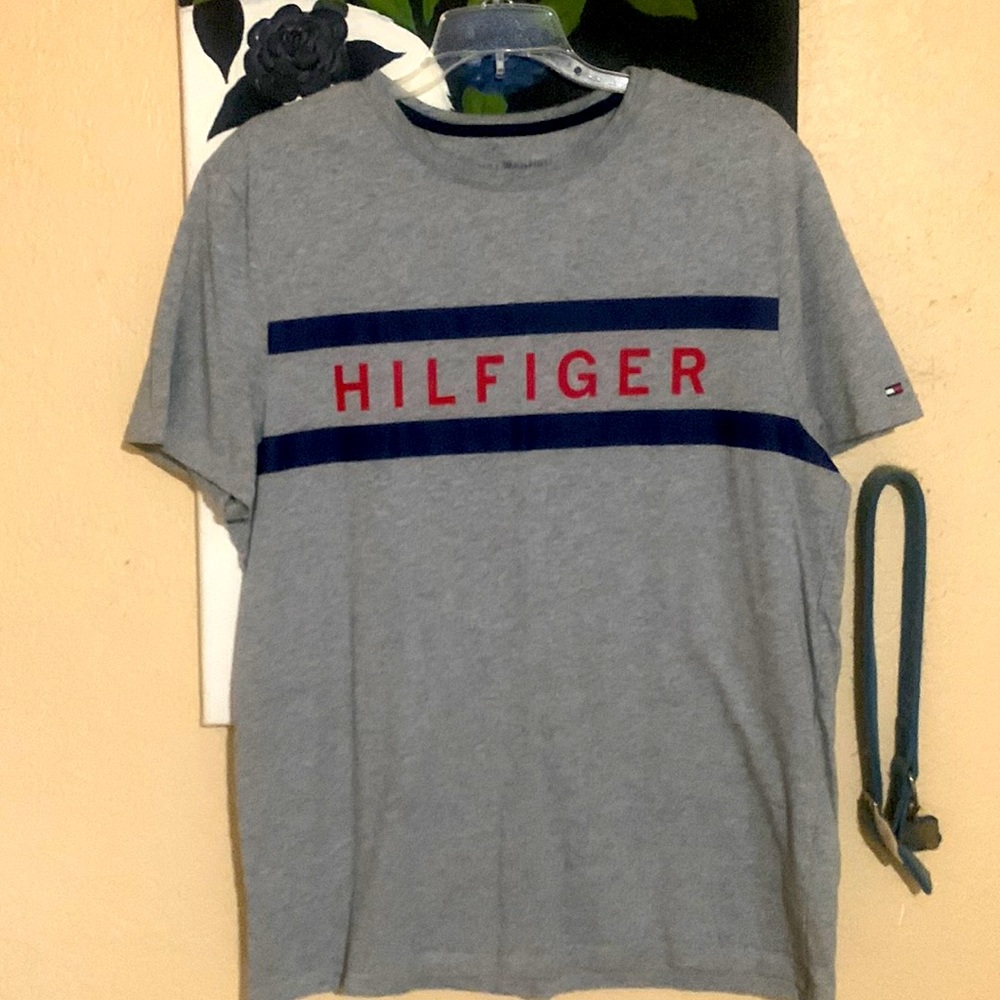 Tommy hilfiger tee